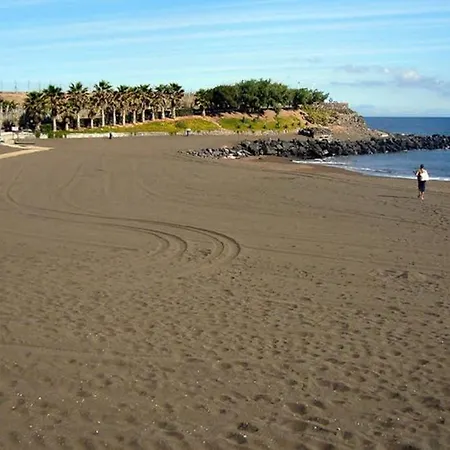 Pareado A 5 Minutos Andando De La Playa Feriehus La Garita